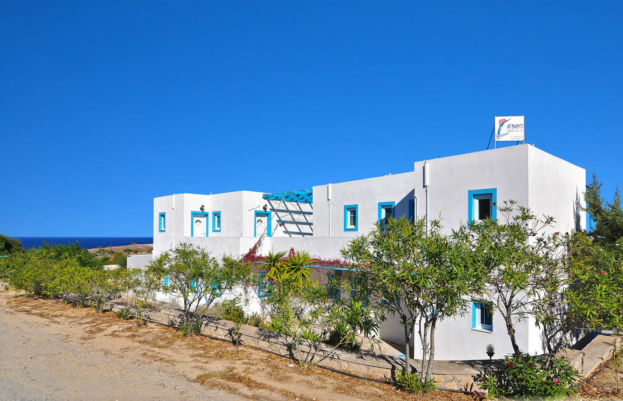 Agnanti Rooms Pachaina Esterno foto